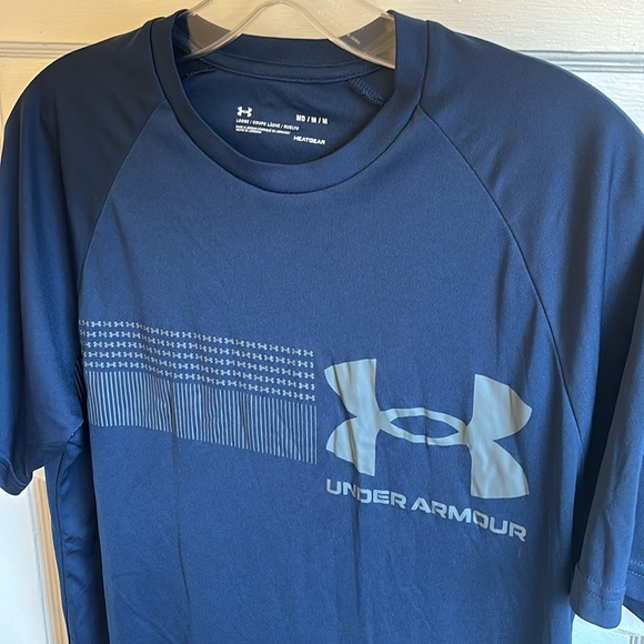 Men’s Under Armour T-shirt - Picture 3 of 3